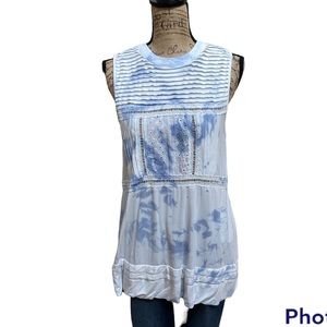 Pol blue/ white tie dye sleeveless laced top